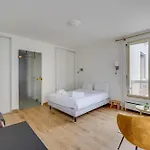 Paris 5 - Beautiful Apartment L000